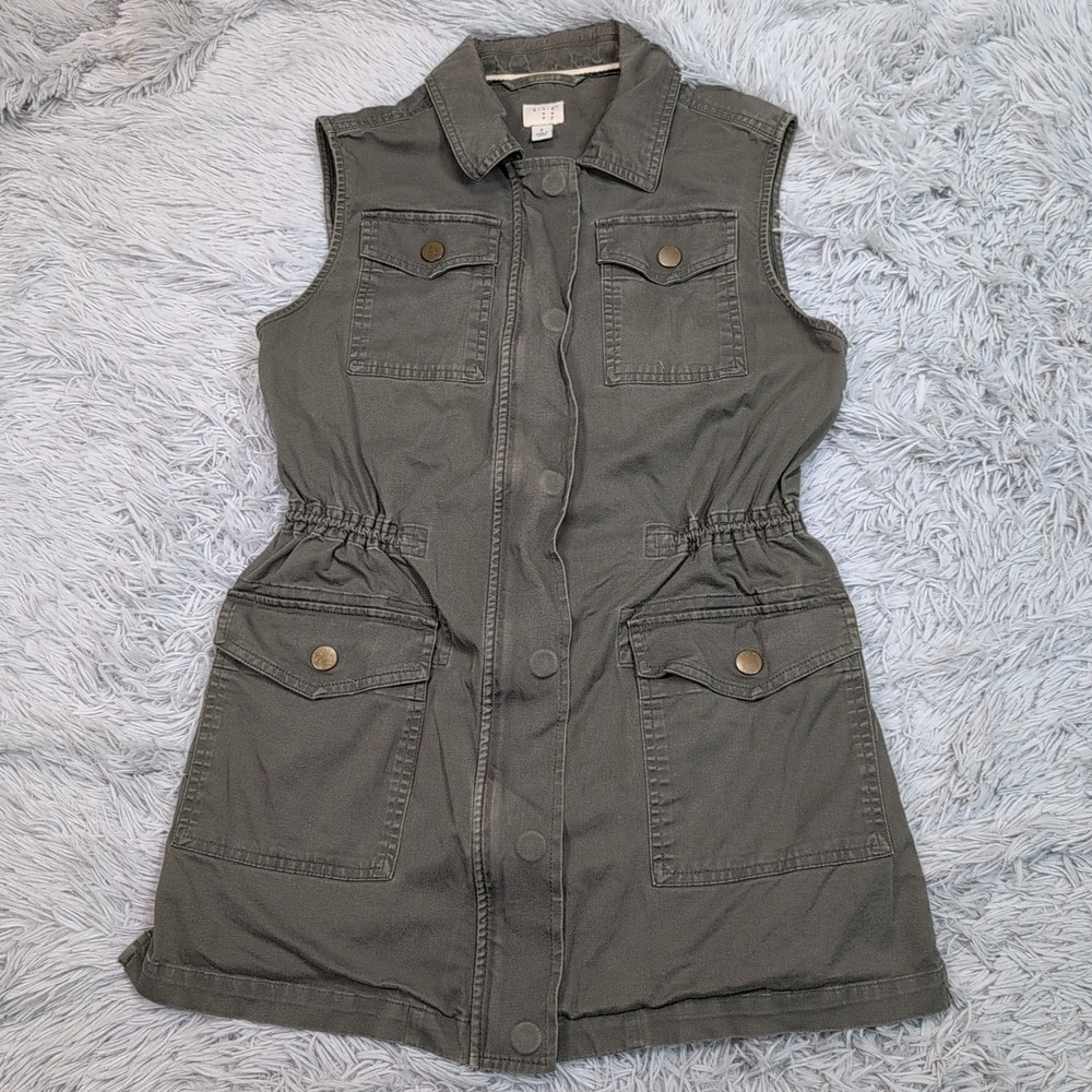 A New Day Vest Womens S Green Gorpcore Pockets Zip Up Snaps Comfort Utility